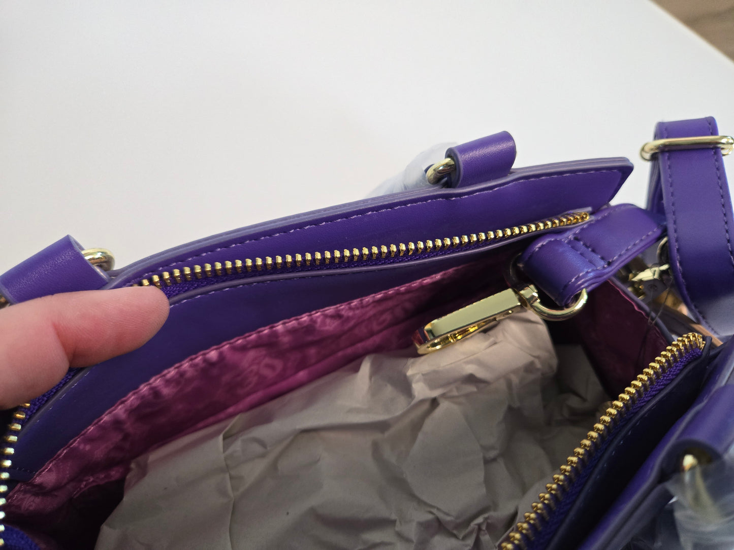 Disney Aladdin 30th Anniversary Crossbody