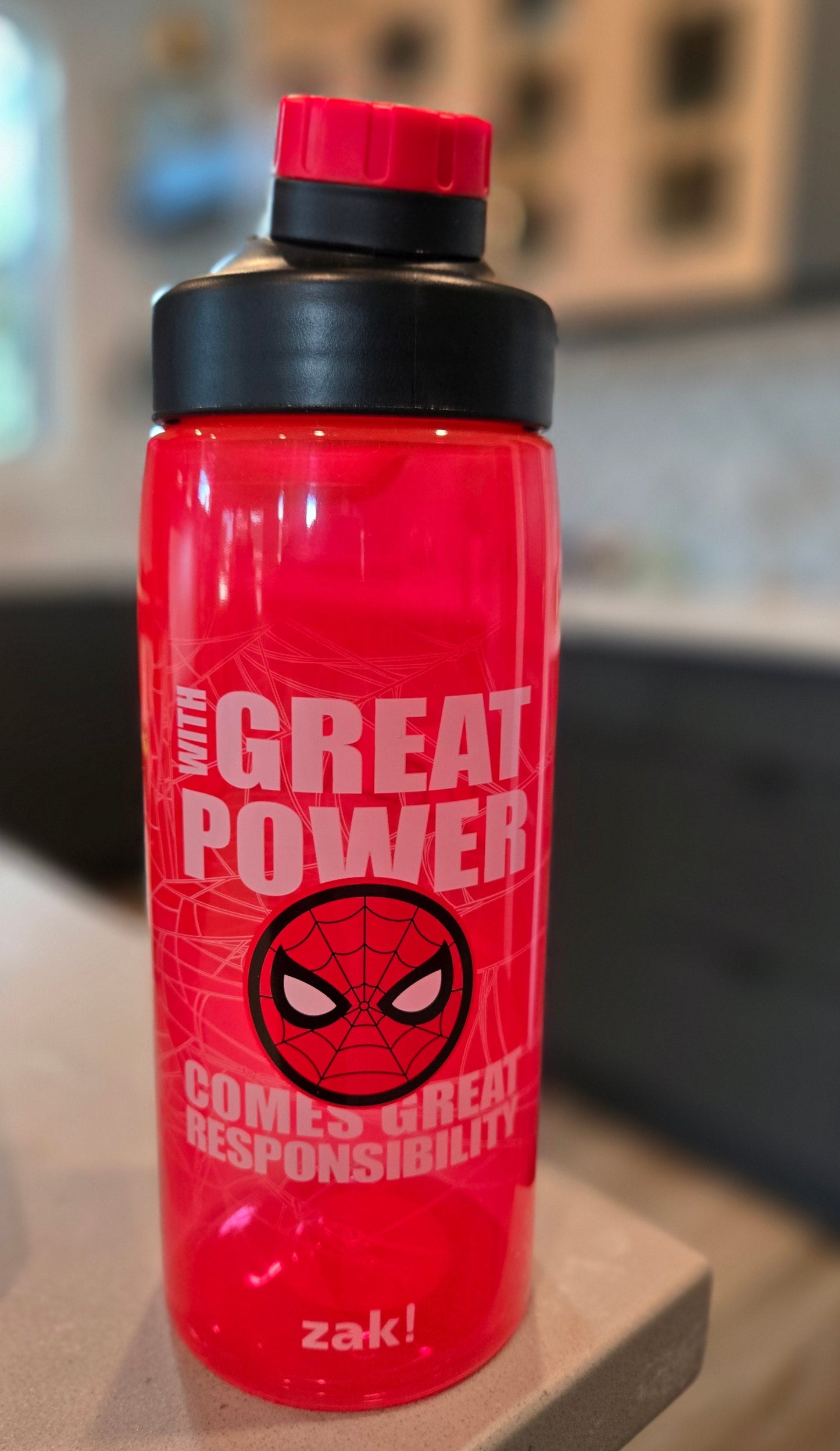 Marvel Spider-man Plastic Water Bottle - Red
