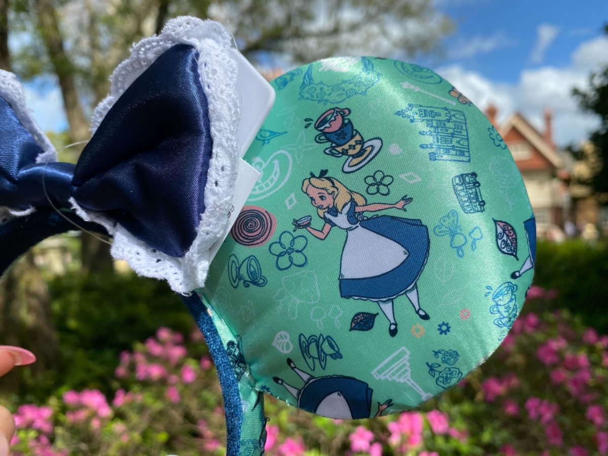 Disney Epcot Alice in Wonderland Ears Headband
