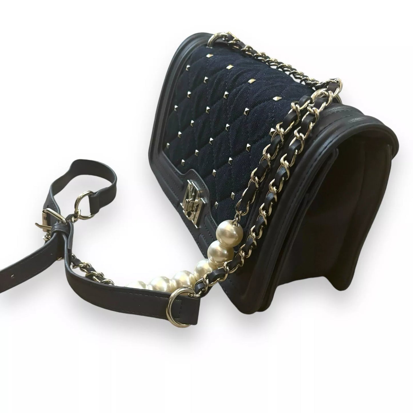 Badgely Mishcka Diamond Denim Quilted Crossbody Bag With White Pearls - Medium