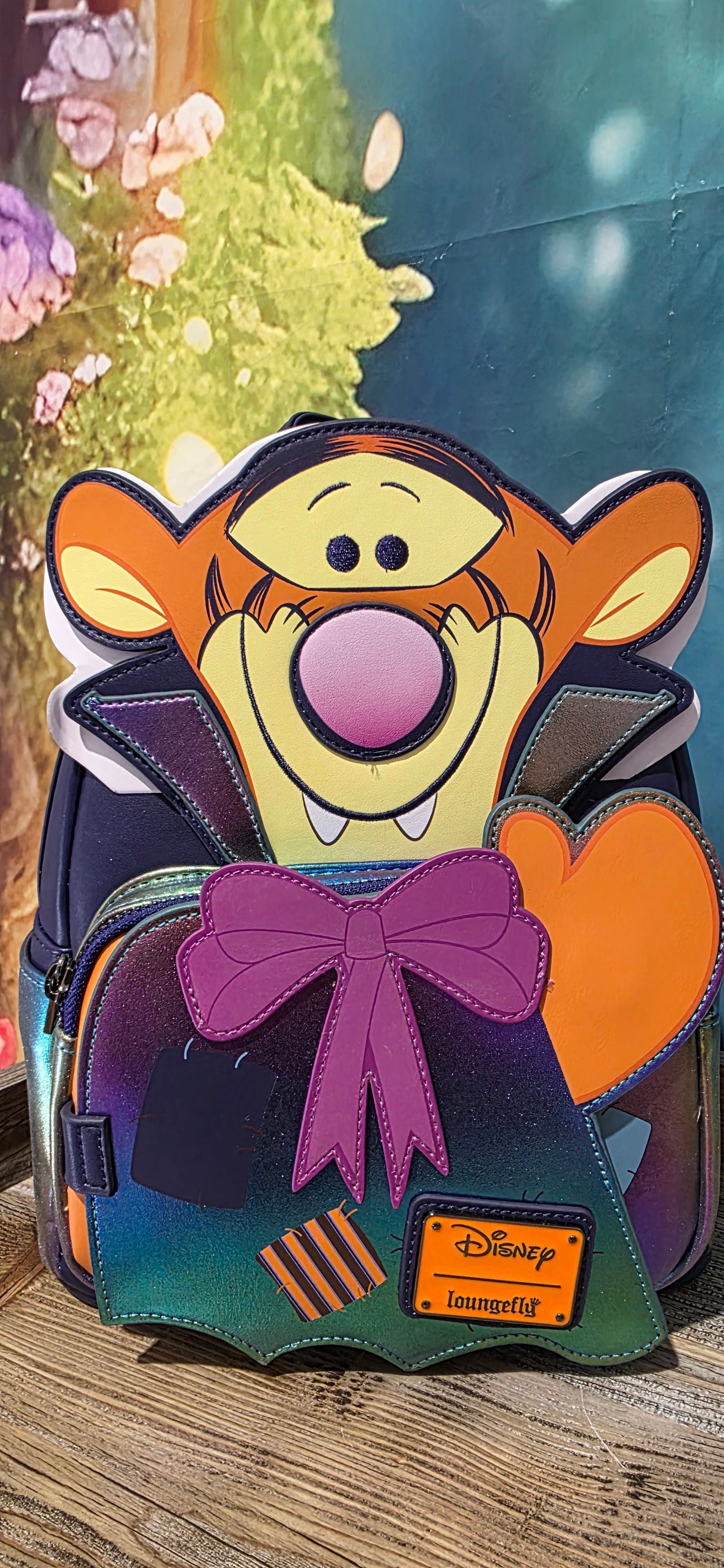BP: Loungefly Disney Winnie the Pooh Tigger Vampire Halloween GITD Mini Backpack
