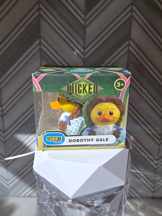 TOYS: Wizard of Oz Dorothy Gale Rubber Ducky Jeep Ducking