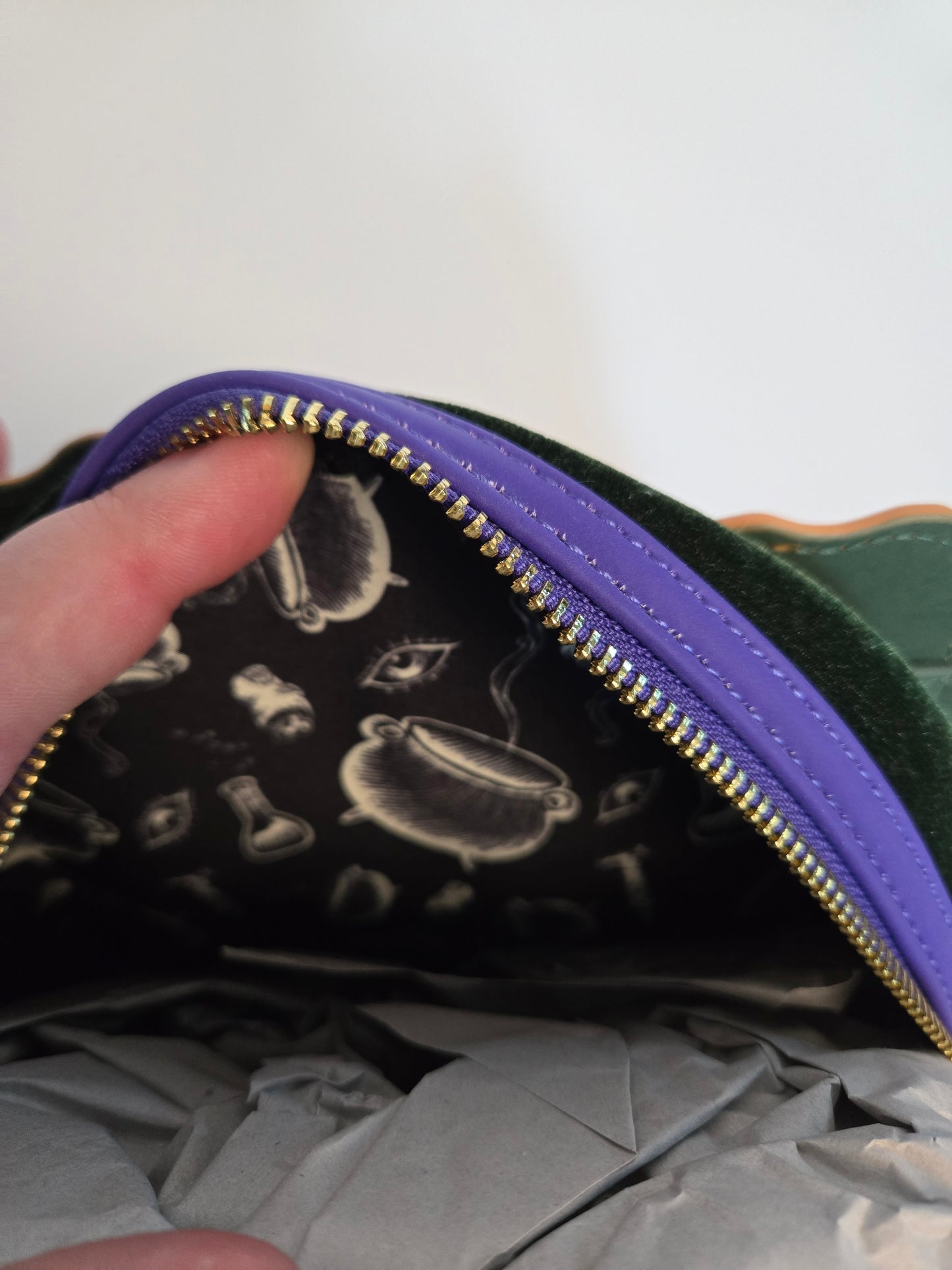 Disney Hocus Pocus Velvet Cosplay Mini Backpack - Winifred Sanderson