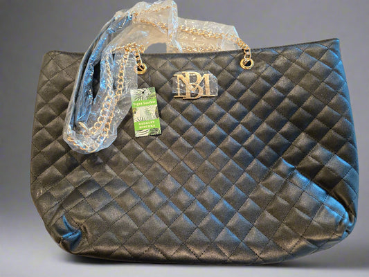 Badgely Mischka Black Quilted Chain Strap Bag