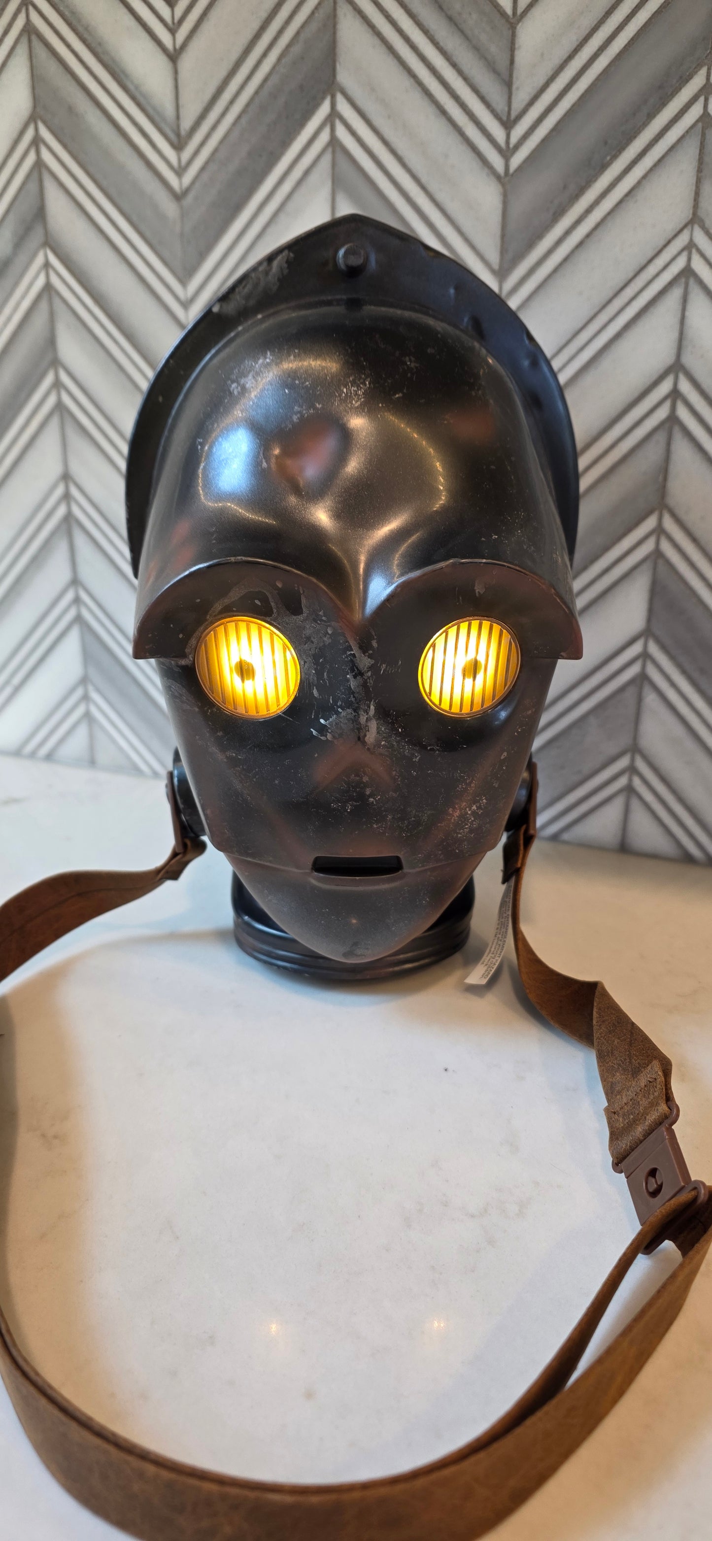 POPCORN BUCKET: Disney Star Wars C3P0 Droid Popcorn Bucket