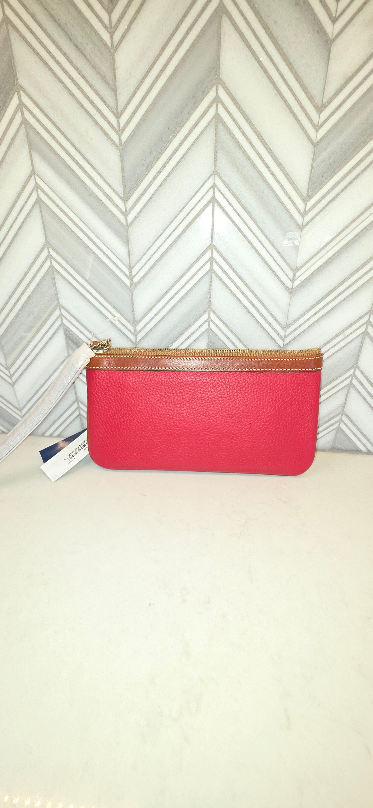 WALLET: Dooney and Bourke Red Pebbles Leather Wristlet