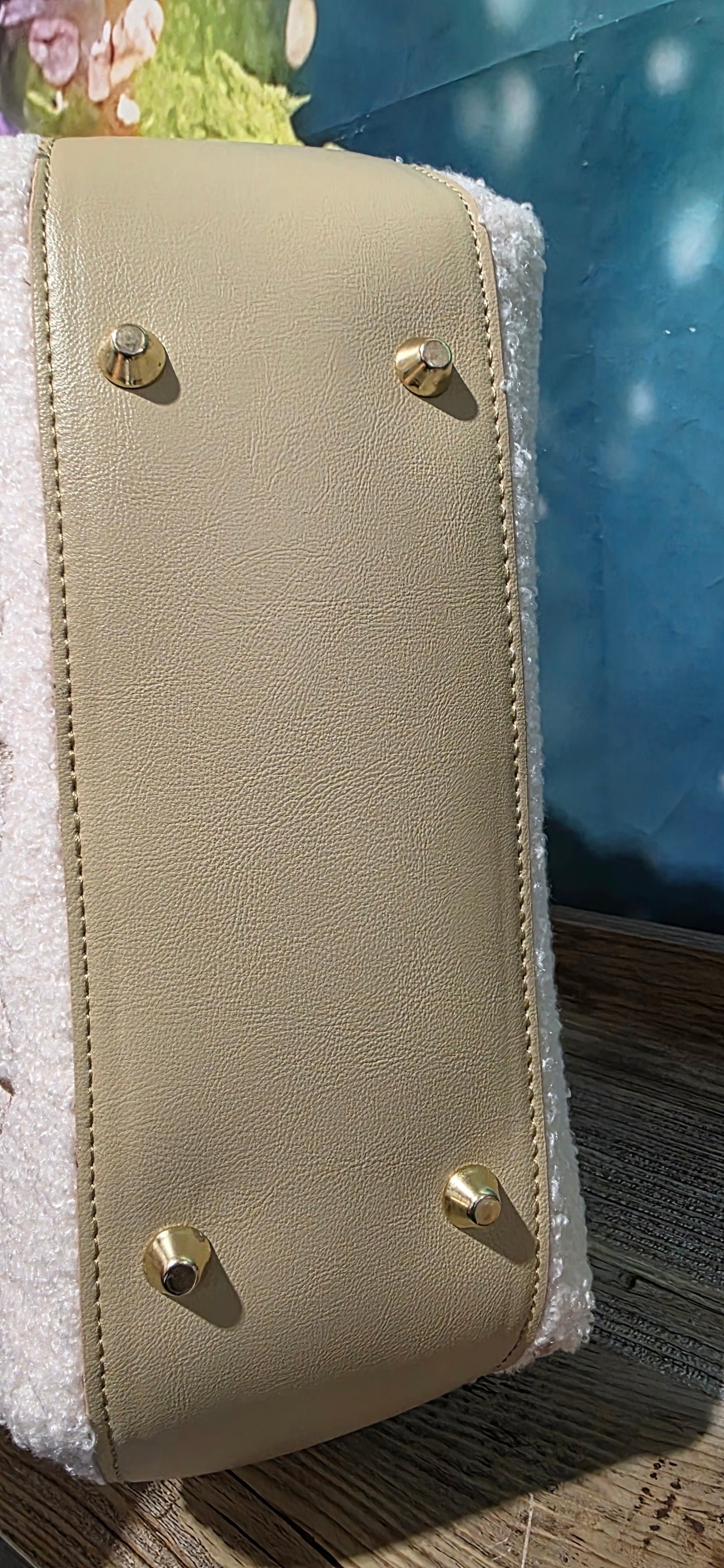 CB: Loungefly Disney Parks Disneyland Paris Winnie the Pooh Sherpa Crossbody