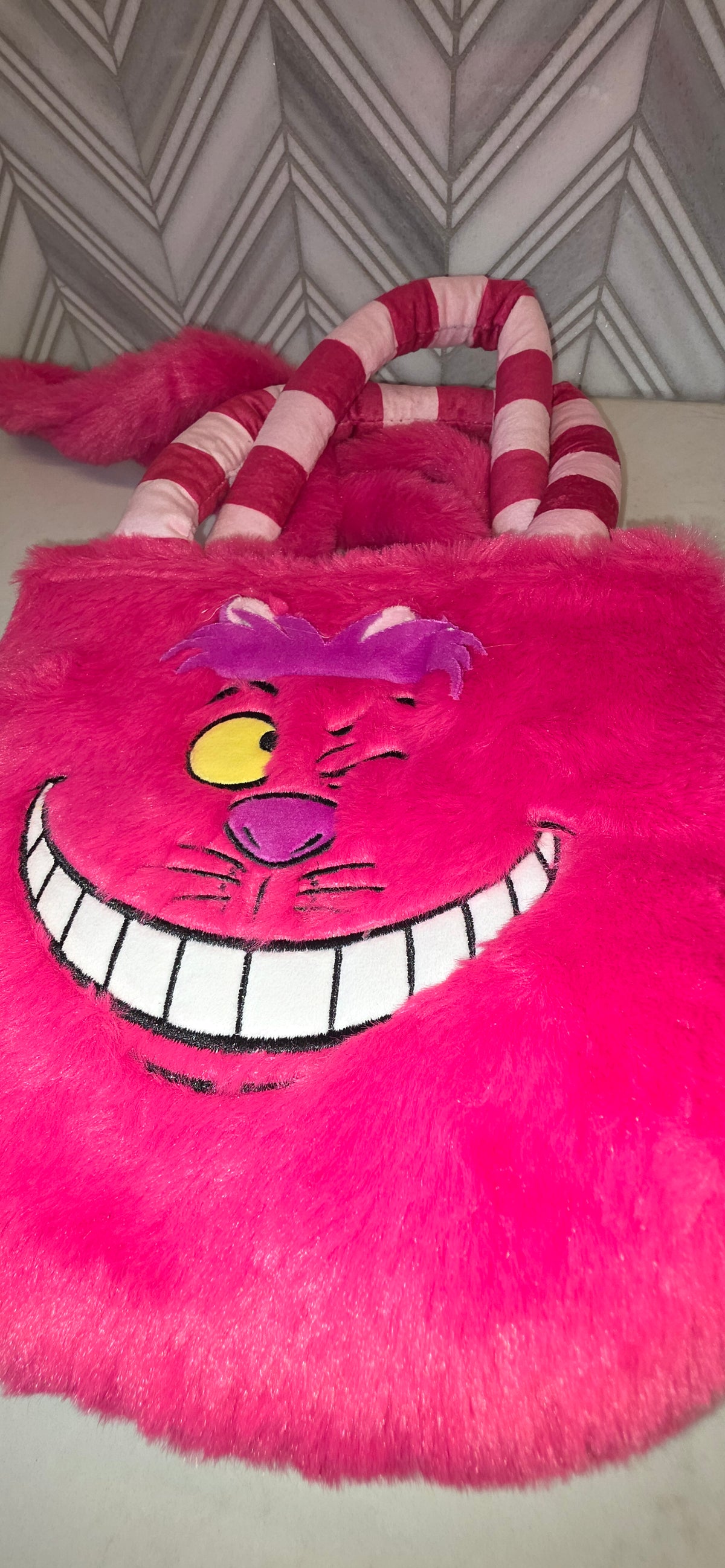 CB: Disney Parks Alice in Wonderland Cheshire Cat Plush Crossbody