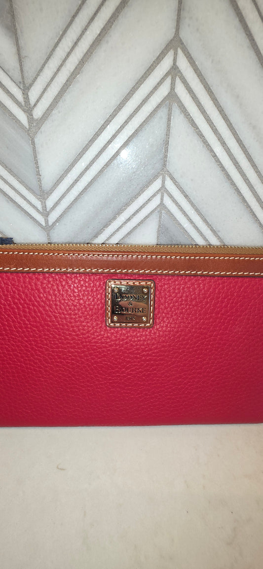 WALLET: Dooney and Bourke Red Pebbles Leather Wristlet