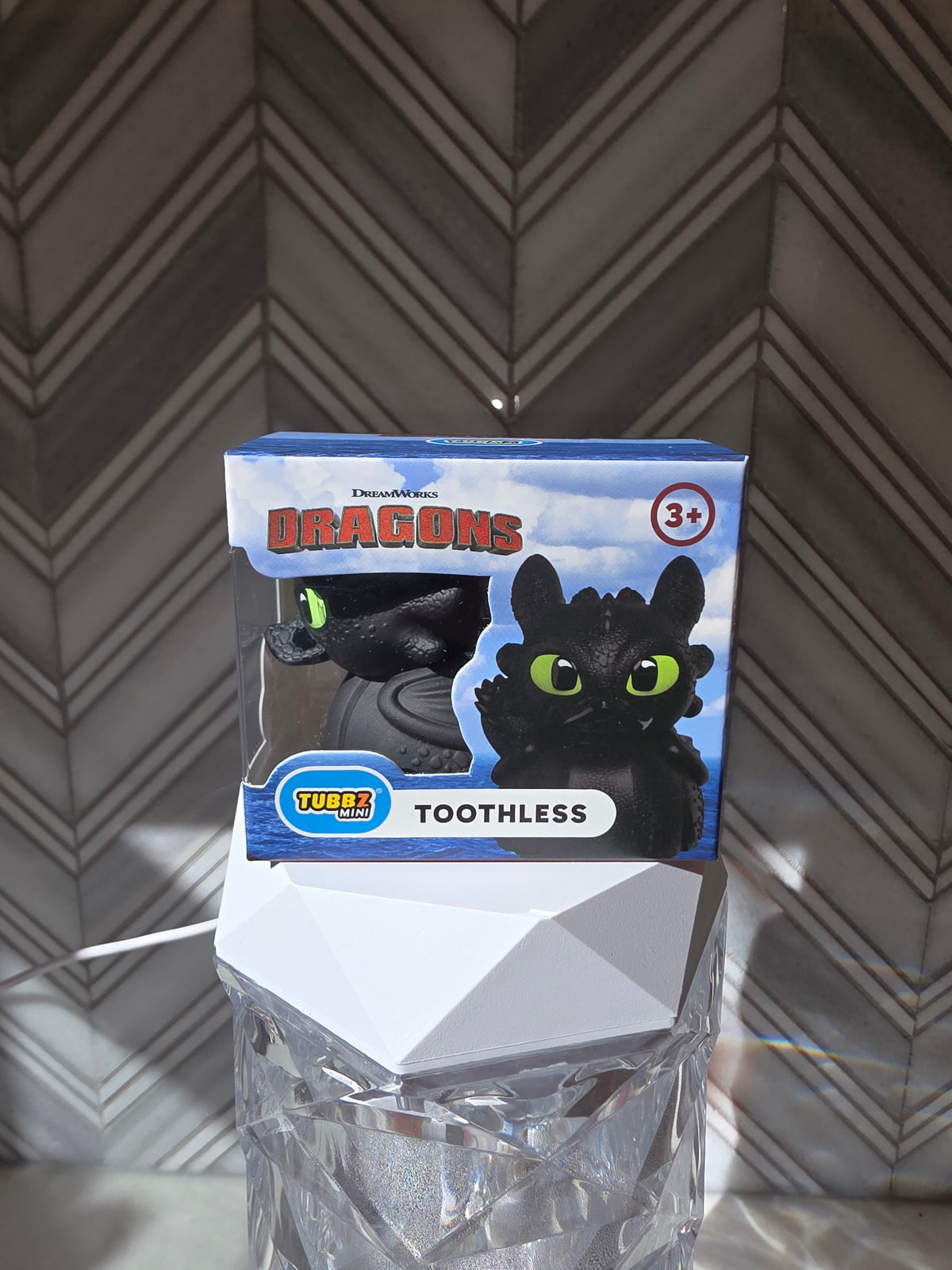 TOYS: Disney Universal Studios HTTYD Toothless Dragon Rubber Ducky Jeep Ducking How To Train Your Dragon