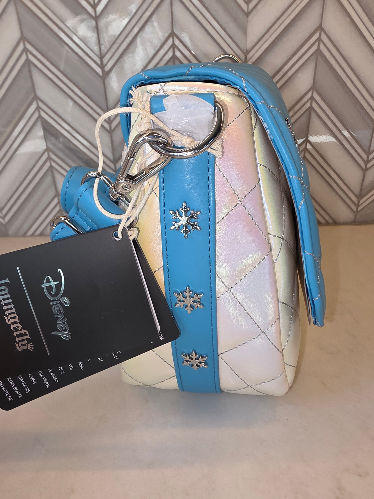 CB: Disney Frozen Elsa Pearlescent Crossbody Bag