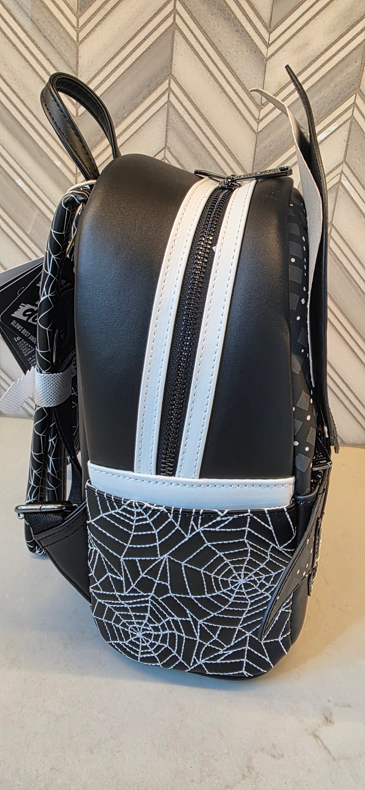 BP: Loungefly Laike Coraline Other Mother Spider Form GITD Glow in the Dark Mini Backpack