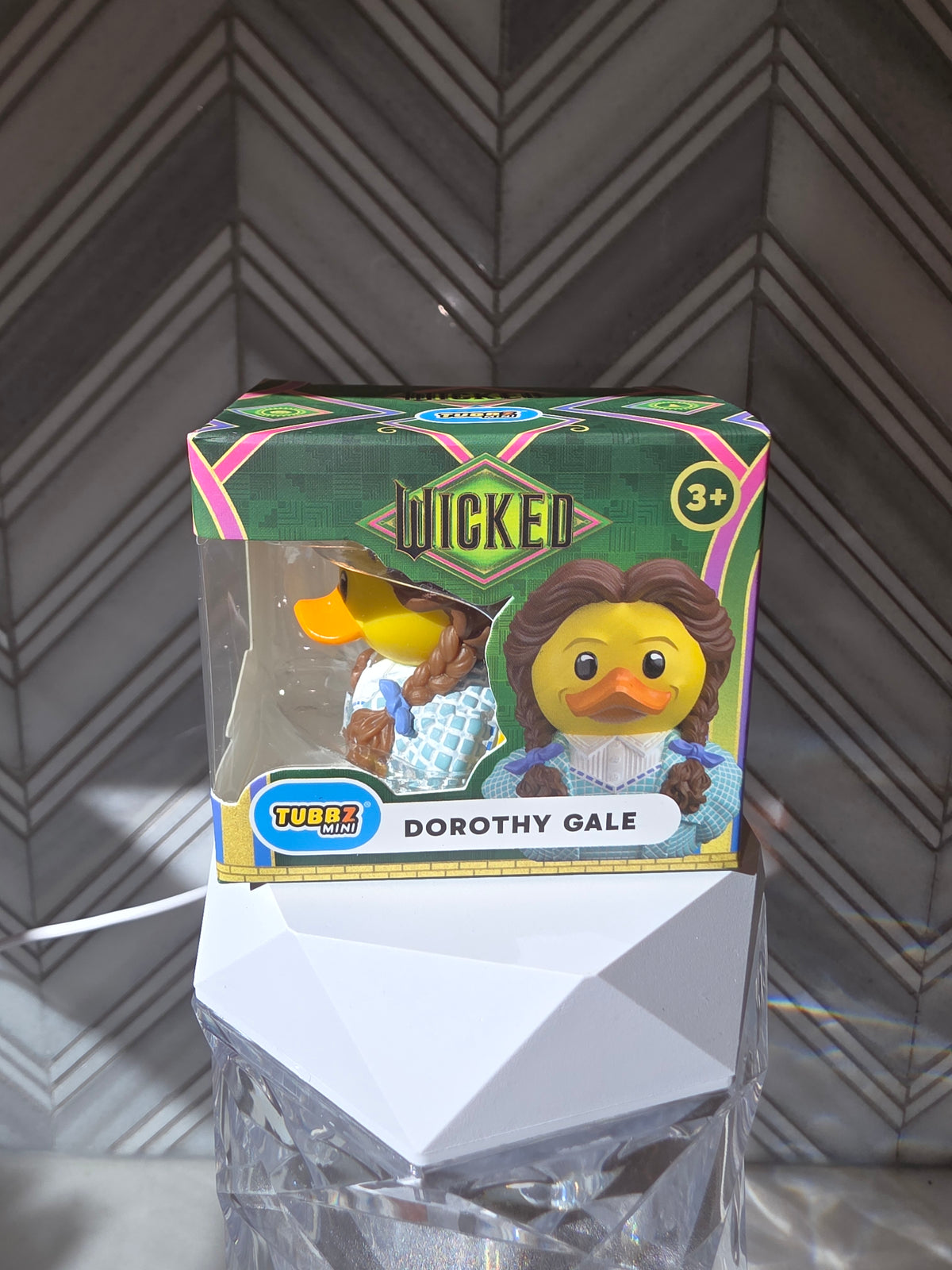 TOYS: Wizard of Oz Dorothy Gale Rubber Ducky Jeep Ducking