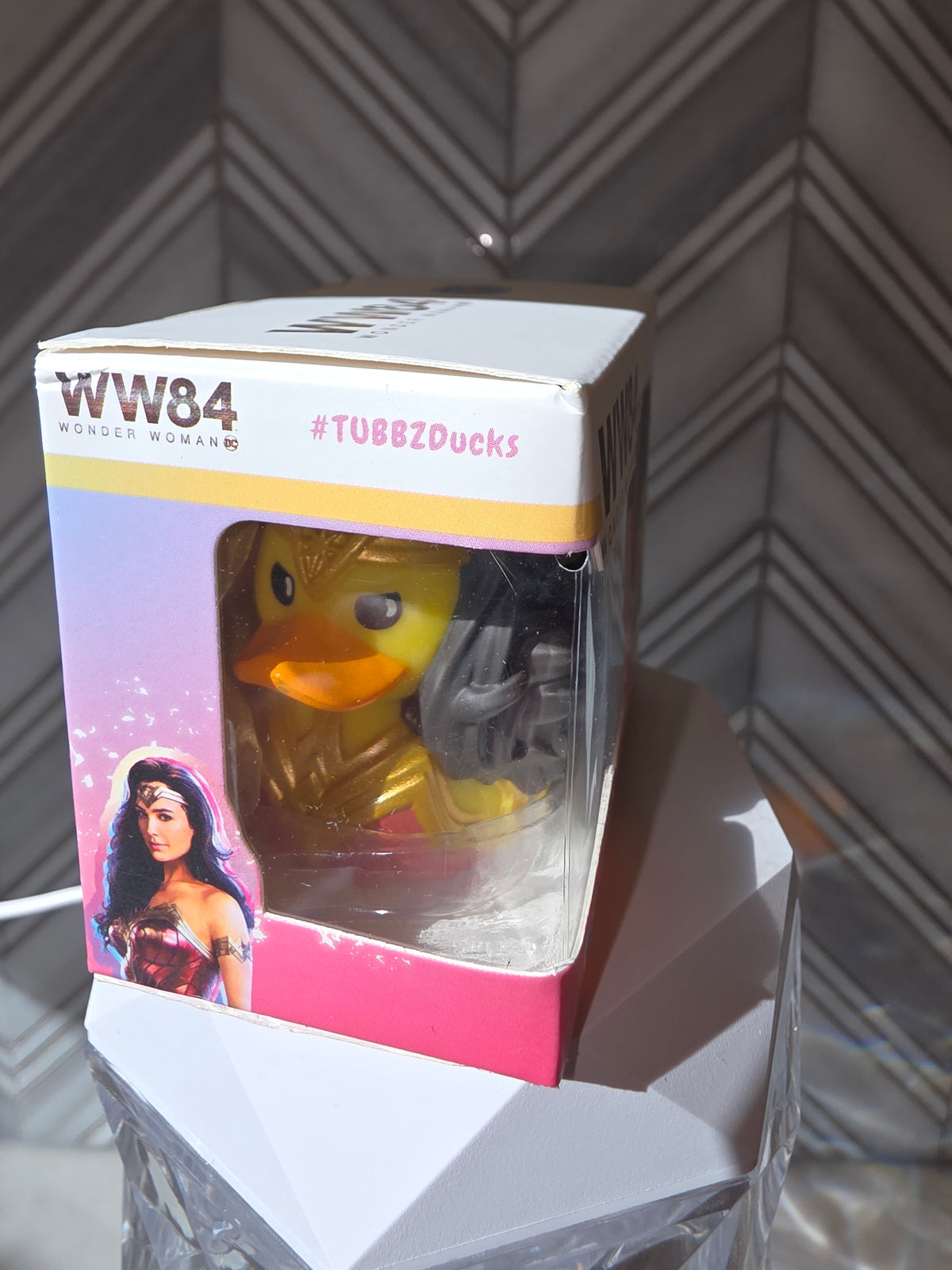 TOYS: DC Comics Universe Wonder Woman 84 Rubber Ducky Jeep Ducking
