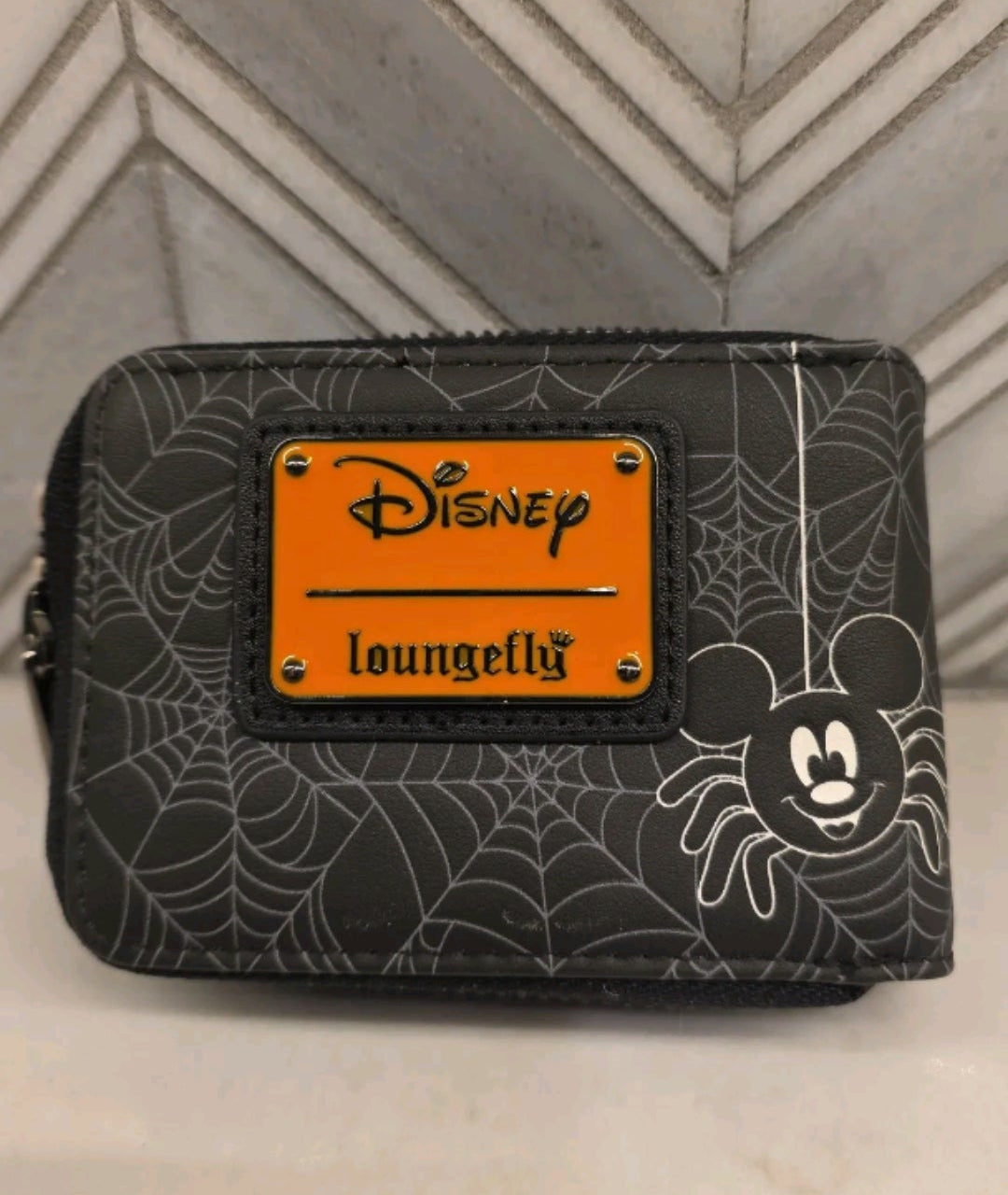 WALLET: Disney Minnie Mouse Spider GITD Glow in the Dark Accordion Zip Around Wallet
