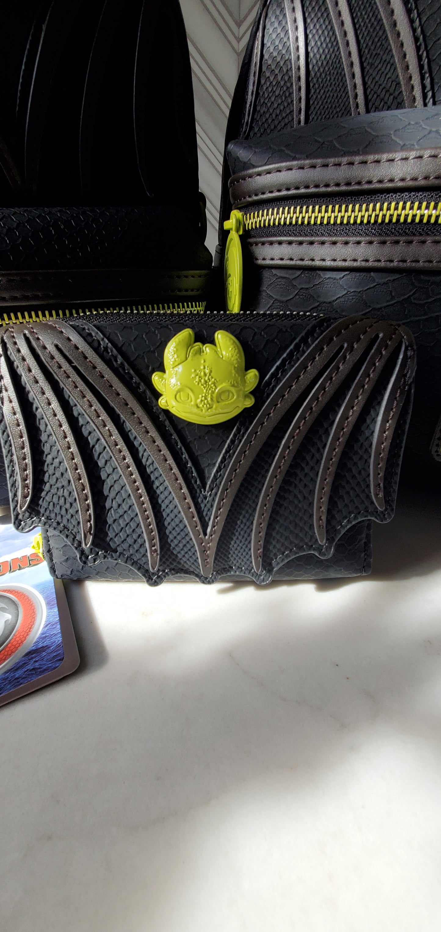 Dreamworks How to Train Your Dragon Toothless Bundle